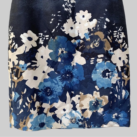 Kate Spade Blue Floral Pencil Skirt - Picture 5 of 5